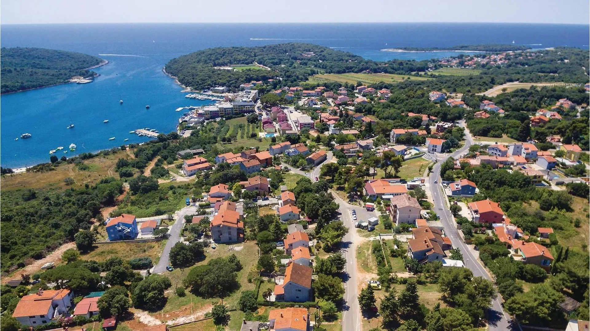 Stunning Apartment In Pula With 1 Bedrooms And Wifi 0*,  كرواتيا